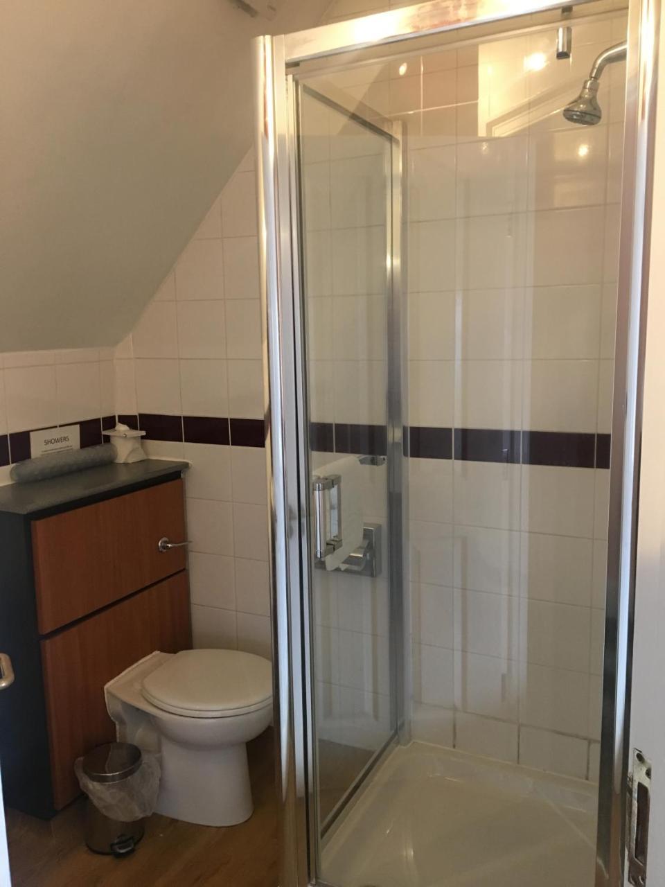 The Catherine Wheel Wetherspoon Hotel Henley-on-Thames Ngoại thất bức ảnh